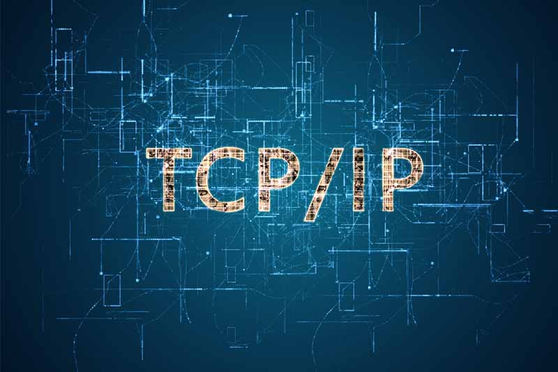 Dentro de los procolos de red, la suite TCP/IP es la más conocida